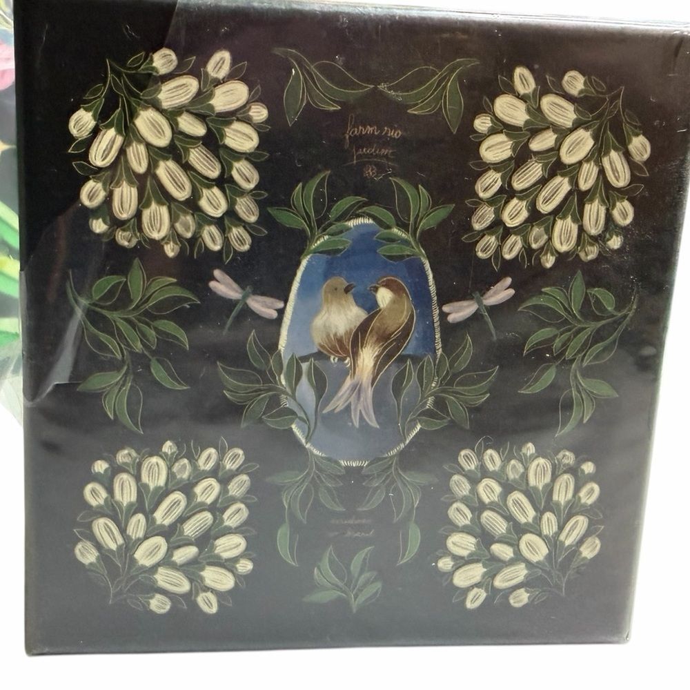 Farm Rio candle home New RARE